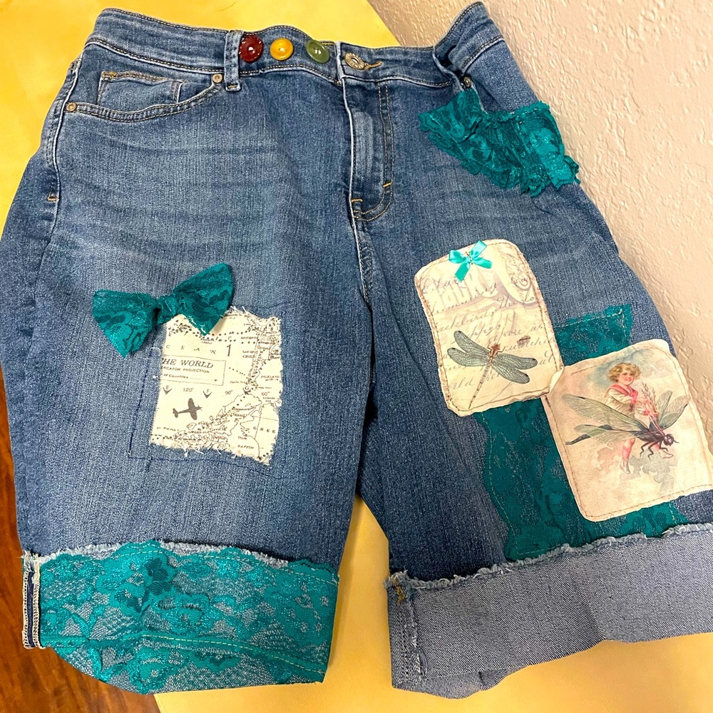 Women’s High Waist Dragon Fly Shorts Adjustable Style & Co Tattered Cuffed Sz 16